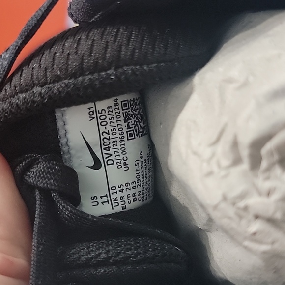 MEN'S NIKE WINFLO 10 RUNNING SHOES - Picture 5 of 7